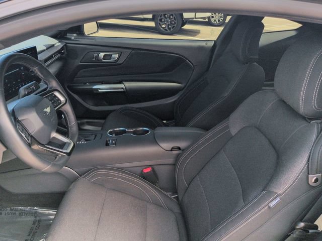 Certified 2026 Ford Mustang Coupe RWD image 14