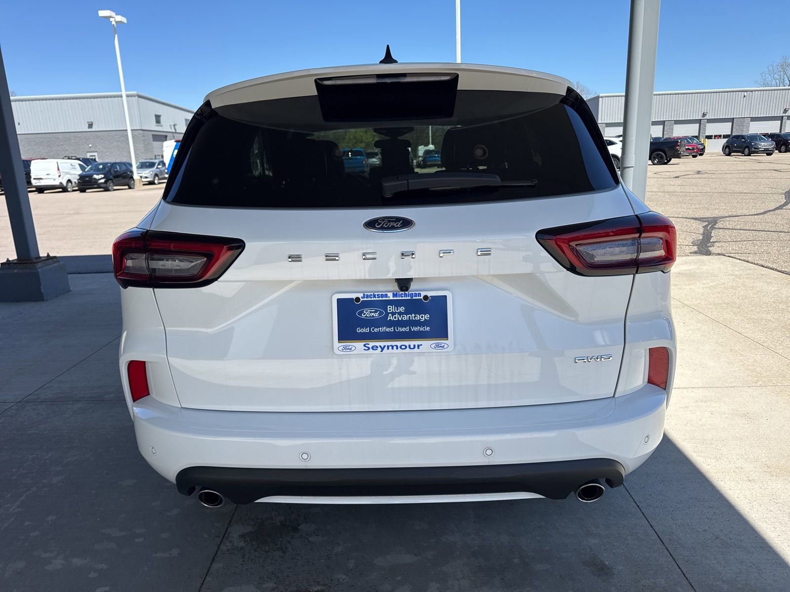 Certified 2023 Ford Escape ST-Line w/ Tech Pack #1 AWD/4WD image 3