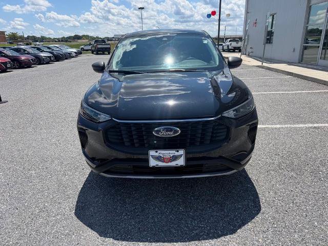 Certified 2024 Ford Escape Active AWD/4WD image 3