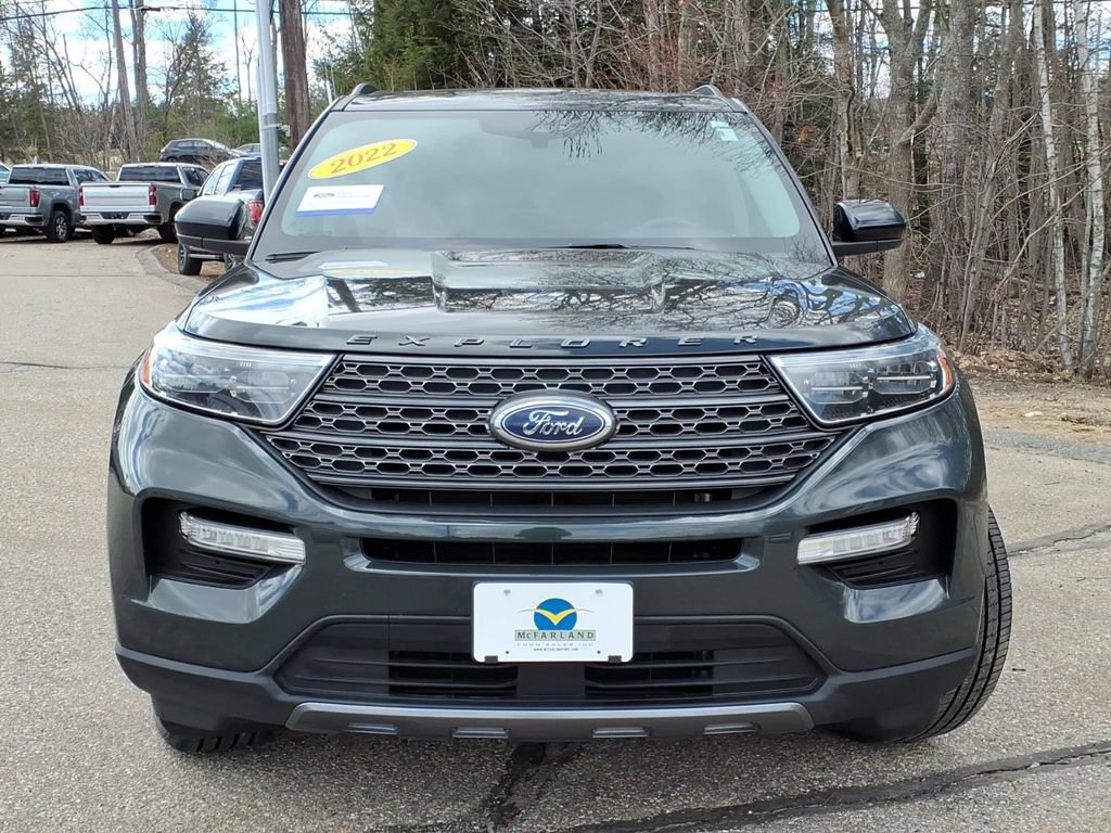 Certified 2022 Ford Explorer XLT w/ Equipment Group 202A AWD/4WD image 8