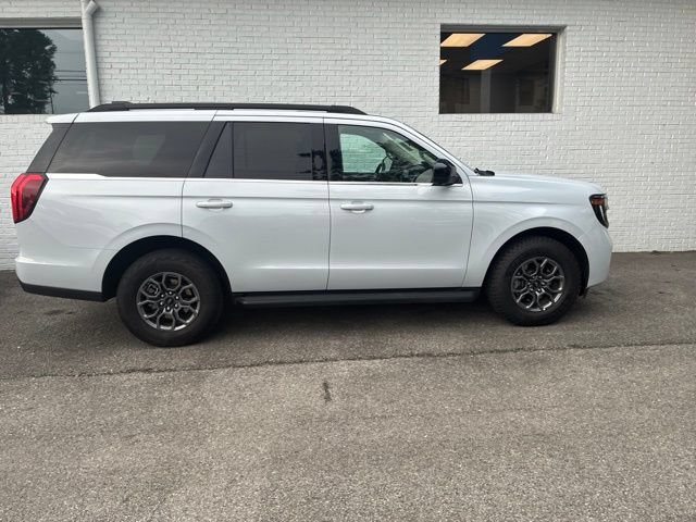 Certified 2025 Ford Expedition Active RWD image 28
