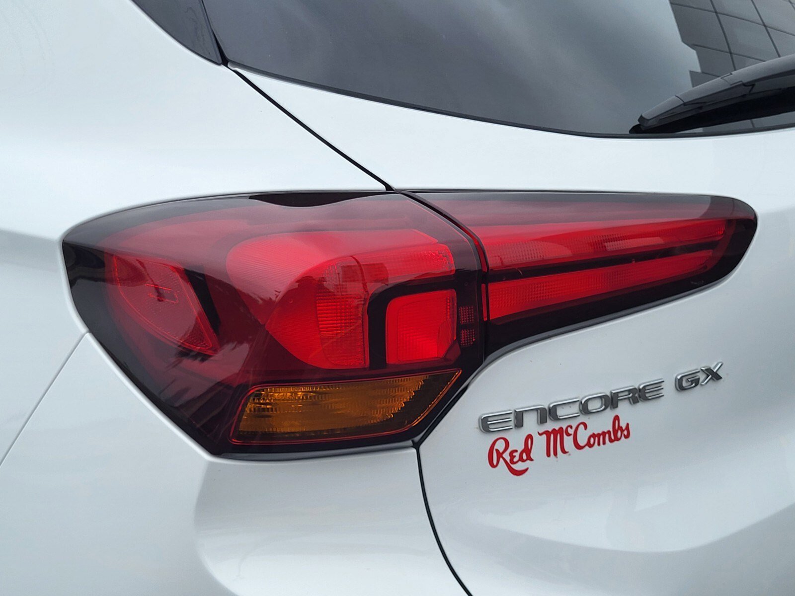 Used 2025 Buick Encore GX Preferred FWD image 10