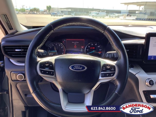 Certified 2023 Ford Explorer XLT RWD image 11
