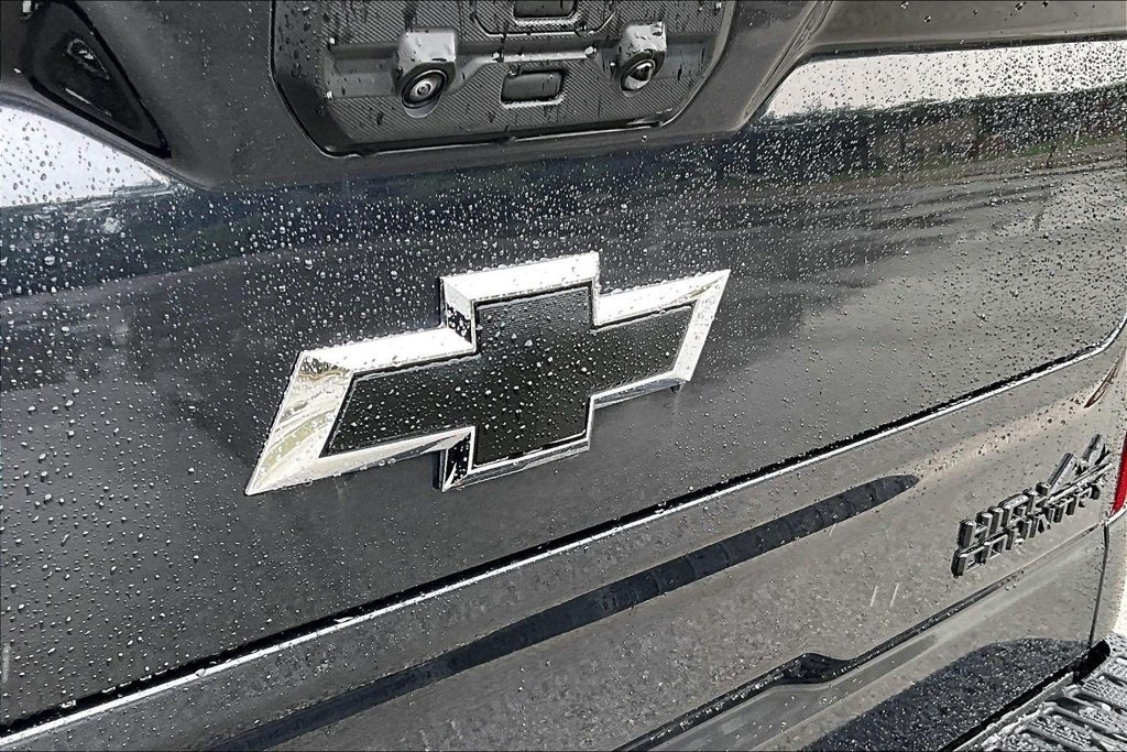 Used 2024 Chevrolet Silverado 1500 High Country w/ High Country Premium Package AWD/4WD image 31