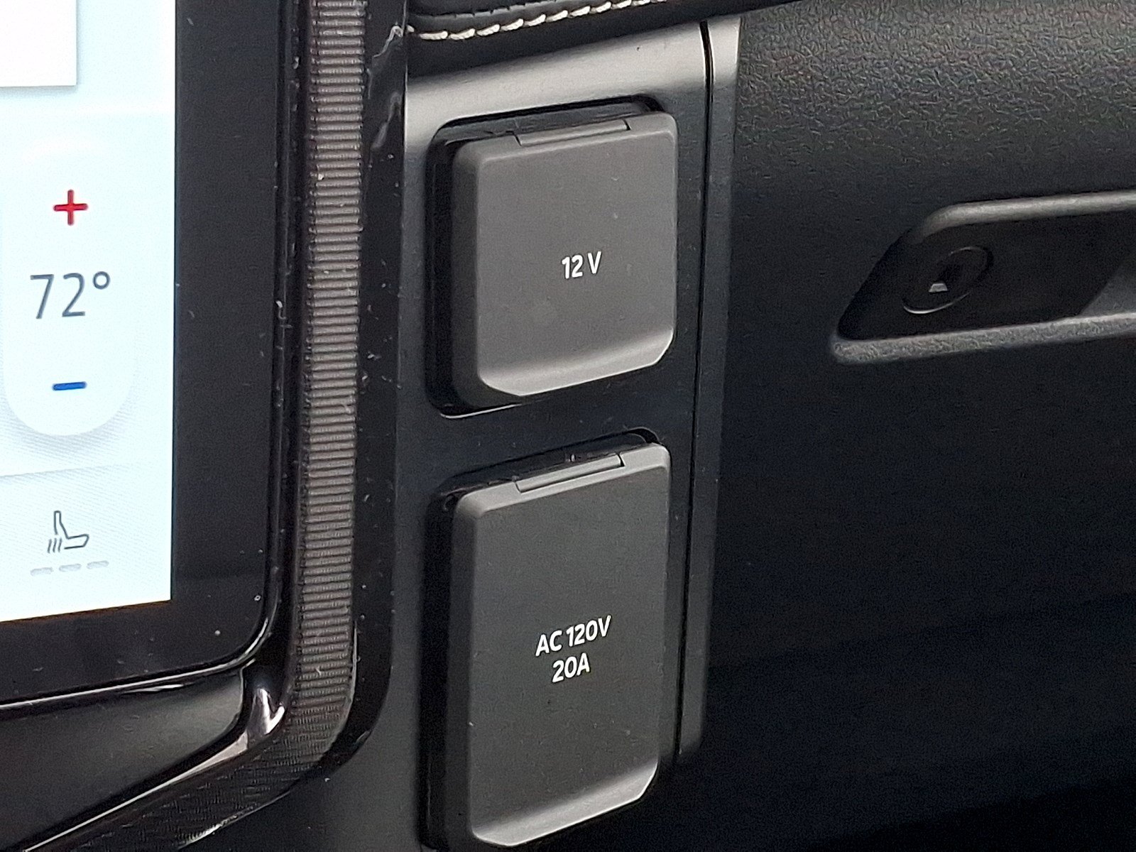 Certified 2023 Ford F150 Lightning Platinum AWD/4WD image 25