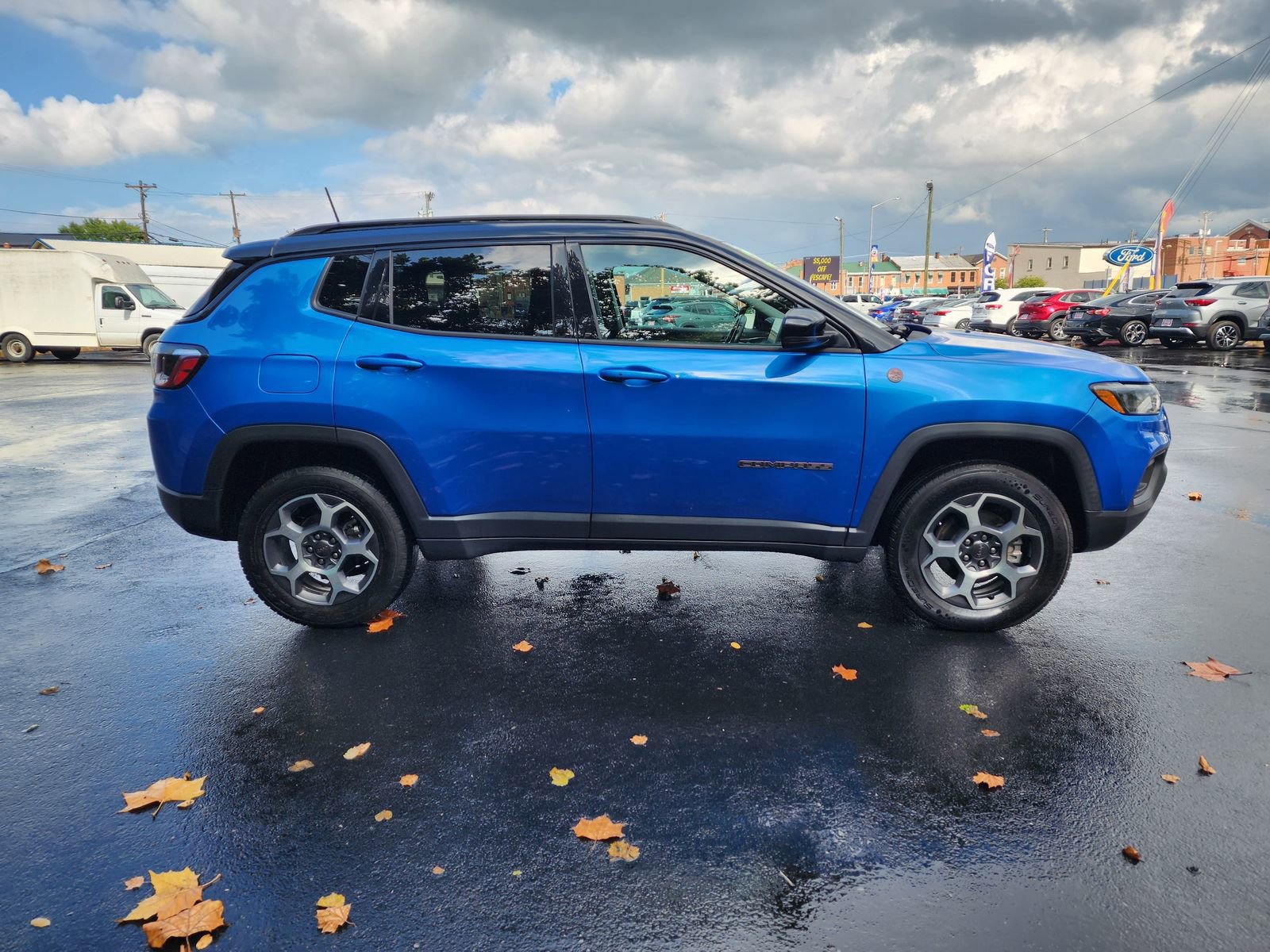 Used 2022 Jeep Compass Trailhawk w/ Trailhawk Convenience Group image 6