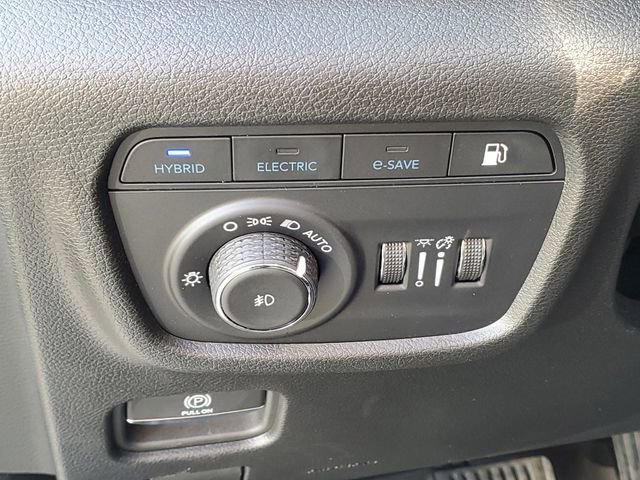 Used 2023 Jeep Grand Cherokee 4WD 4xe image 9