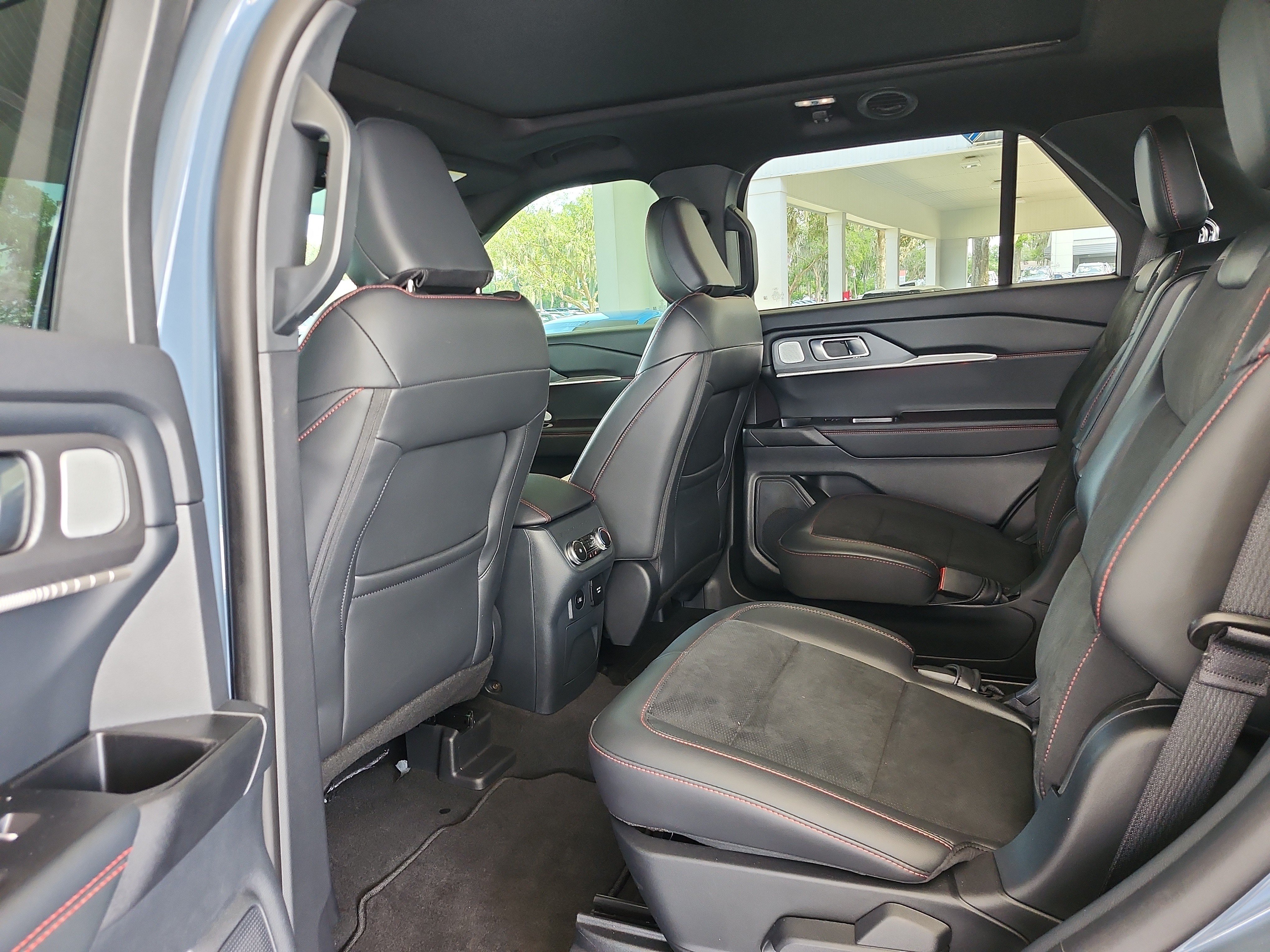 Certified 2026 Ford Explorer ST w/ Sun And Sound Package AWD/4WD image 18