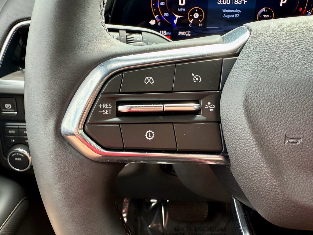 Used 2025 Chevrolet Suburban Premier w/ Sun And Tow Package image 26