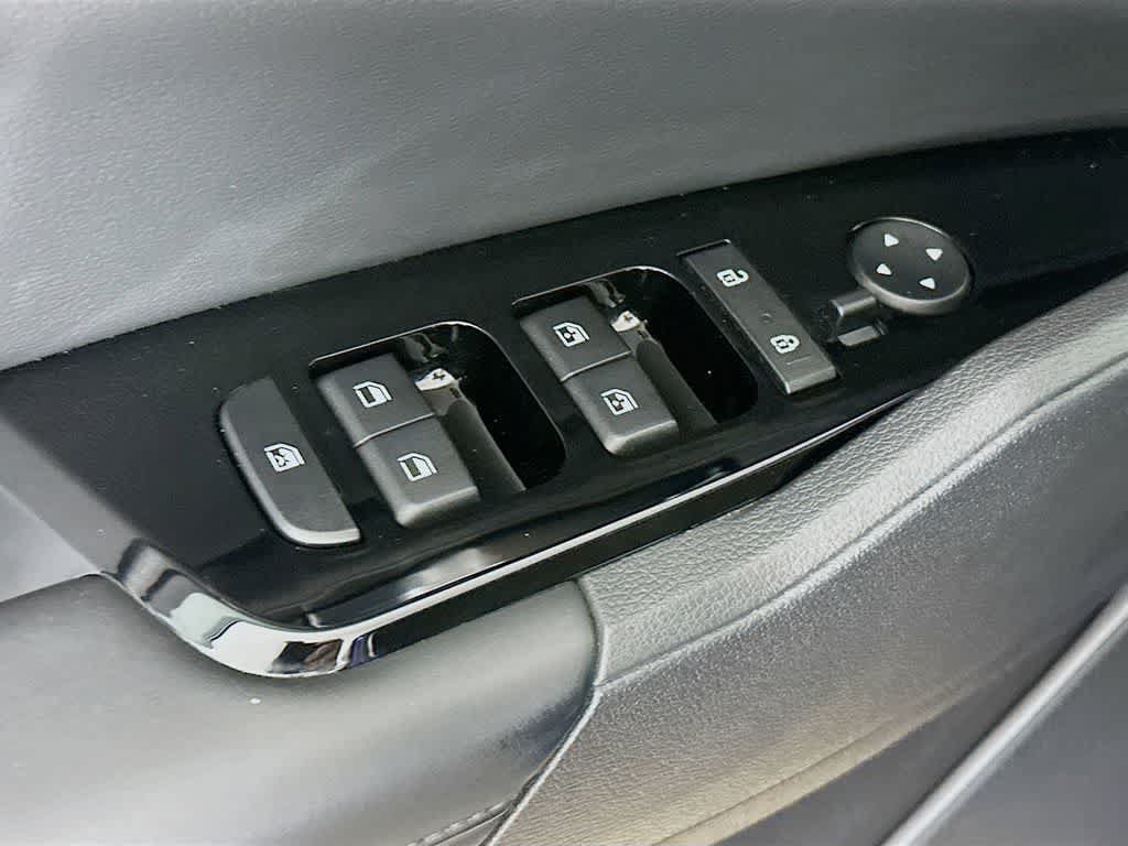 Used 2025 Kia Sportage SX FWD image 30