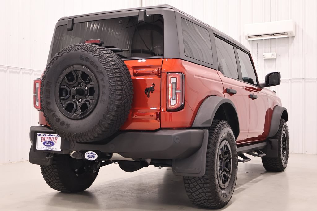 Certified 2023 Ford Bronco Wildtrak AWD/4WD image 10