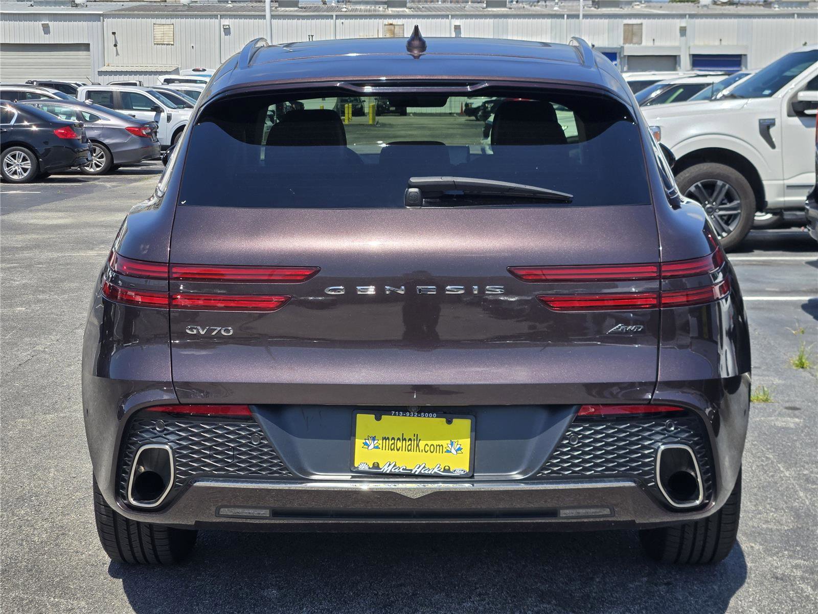Used 2022 Genesis GV70 2.5T w/ Advanced Package AWD/4WD image 6
