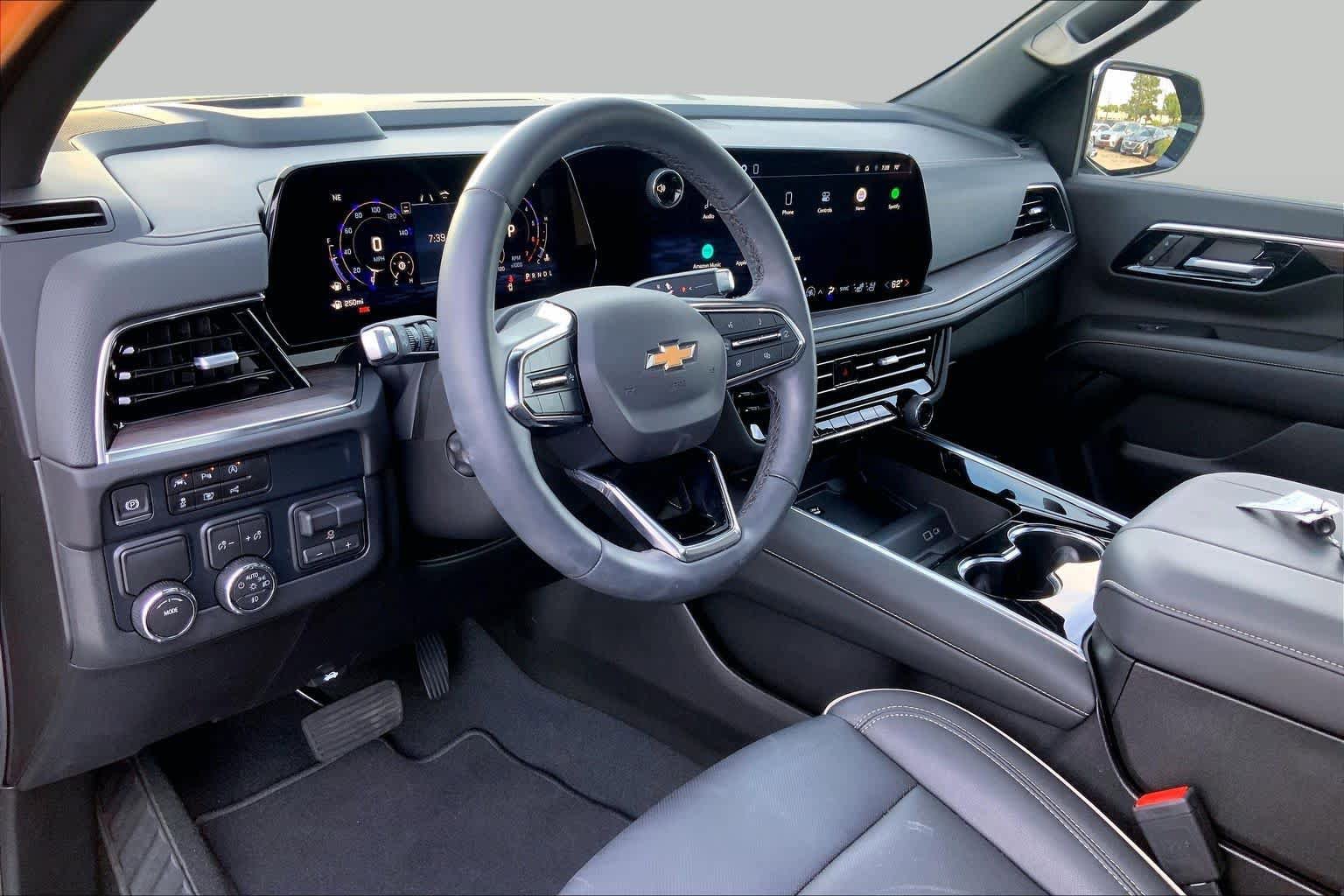 Used 2026 Chevrolet Tahoe Premier w/ Sun And Tow Package RWD image 17