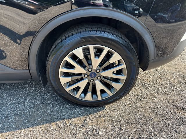 Certified 2020 Ford Escape Titanium AWD/4WD image 26