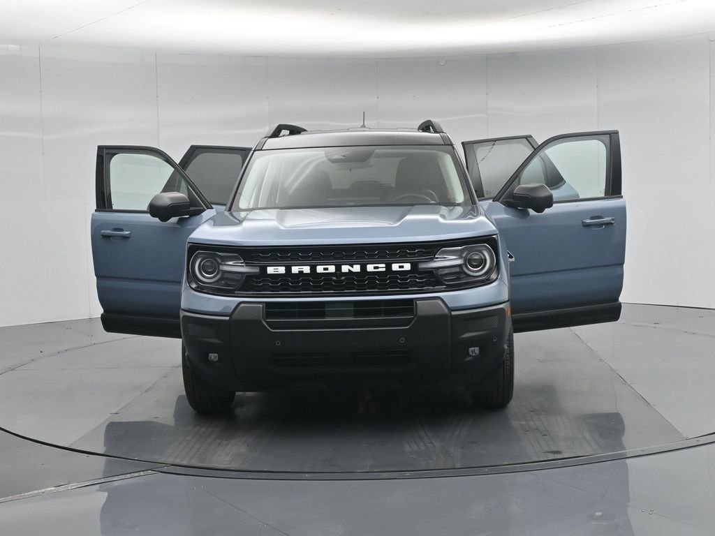 Certified 2025 Ford Bronco Sport Outer Banks w/ Outer Banks Tech Package+ AWD/4WD image 34