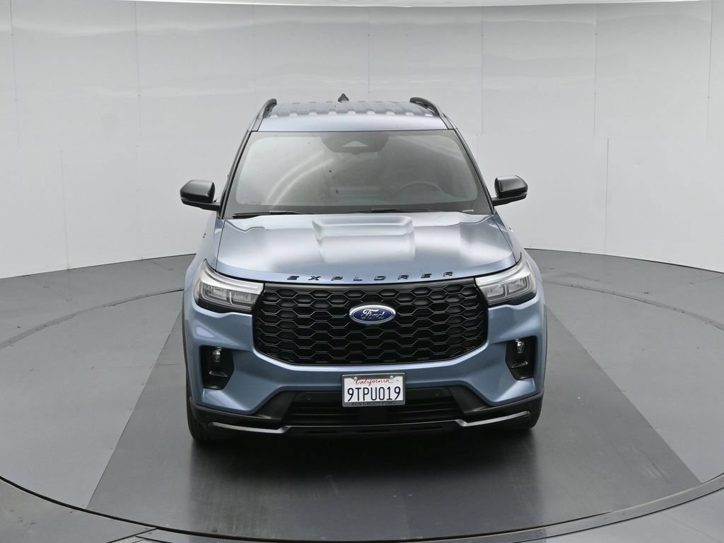 Certified 2025 Ford Explorer ST-Line w/ Premium Package RWD image 41