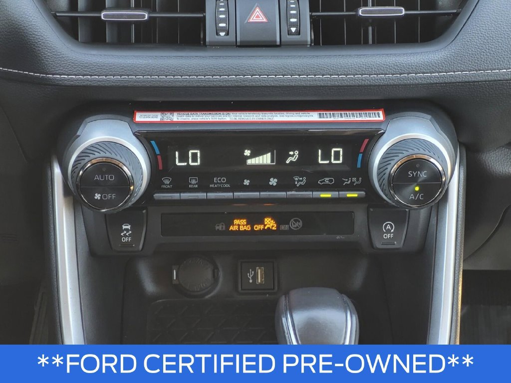 Used 2024 Toyota RAV4 XLE Premium FWD image 27