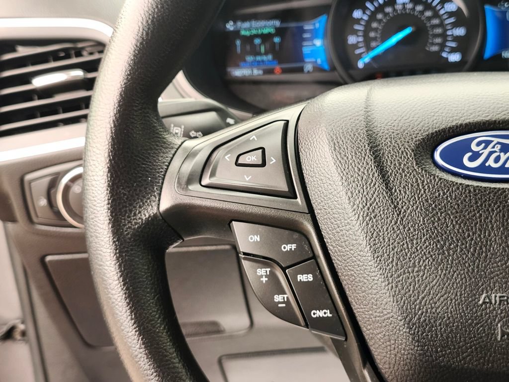 Certified 2022 Ford Edge SE w/ Black Appearance Package AWD/4WD image 29
