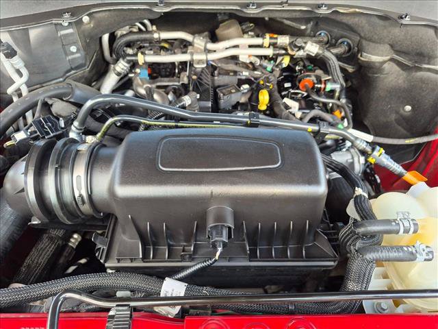 Certified 2021 Ford Explorer XLT w/ Equipment Group 202A RWD image 22