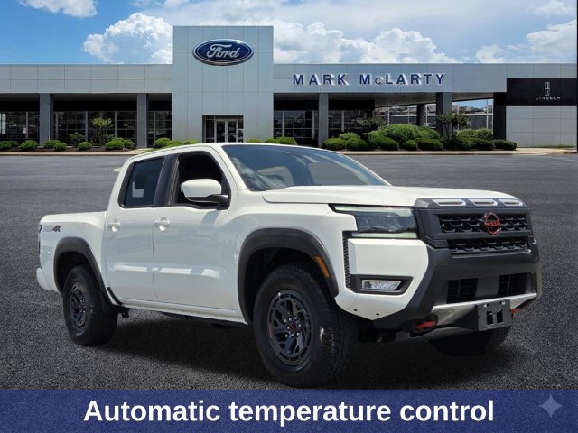 Used 2026 Nissan Frontier PRO-4X AWD/4WD image 8