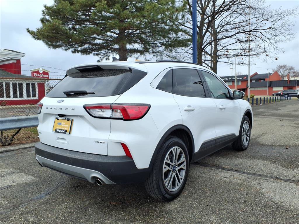 Certified 2022 Ford Escape SEL image 2