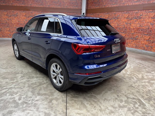 Used 2024 Audi Q3 2.0T Premium image 3
