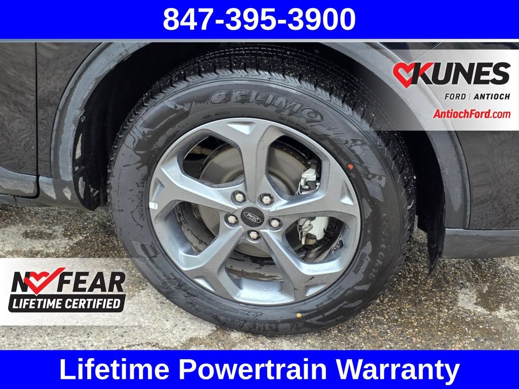 Certified 2025 Ford Escape ST-Line AWD/4WD image 13