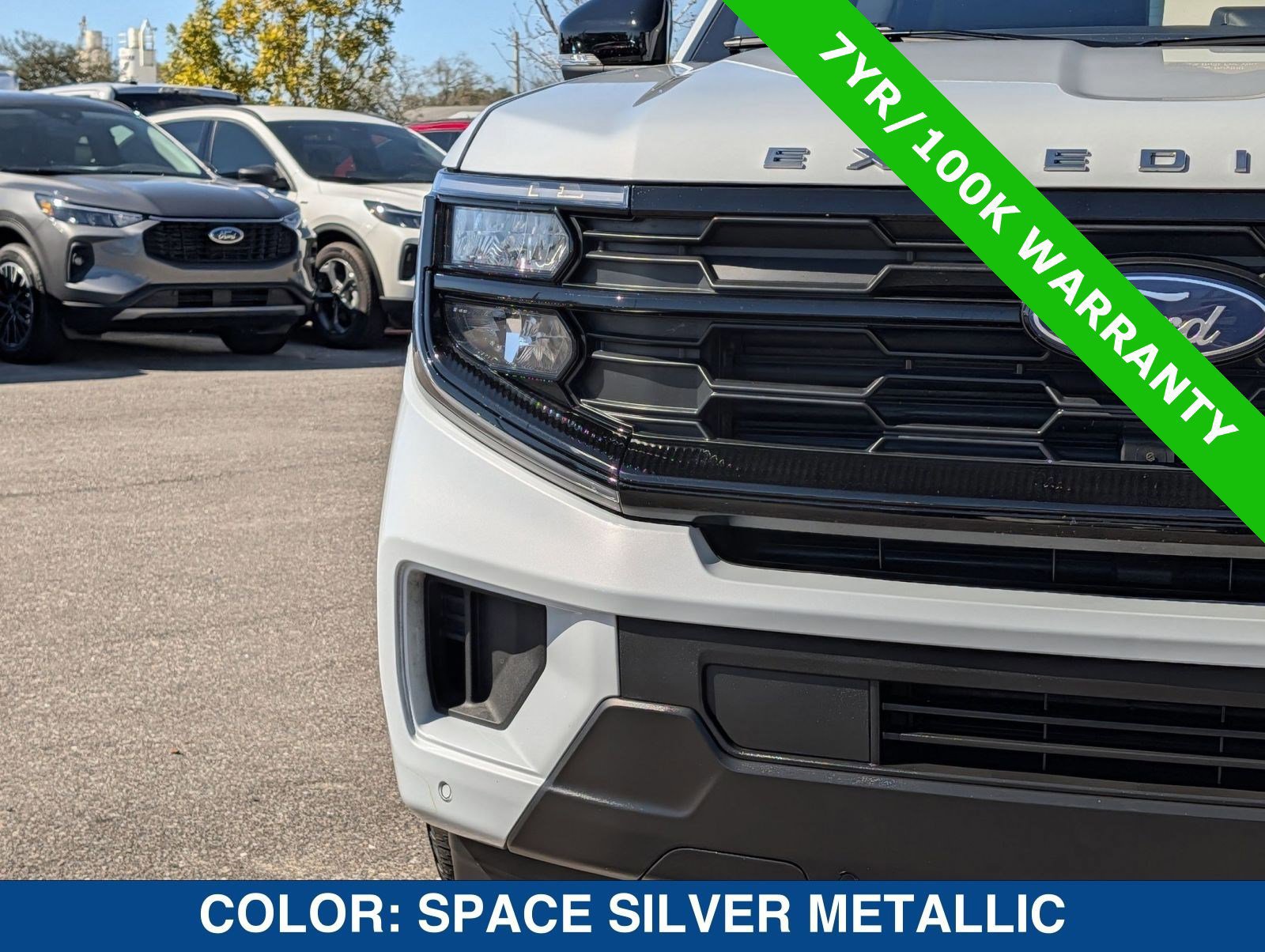 Certified 2025 Ford Expedition Active image 11