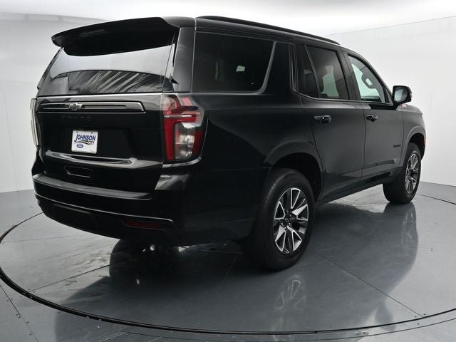 Used 2023 Chevrolet Tahoe Z71 w/ Luxury Package AWD/4WD image 9