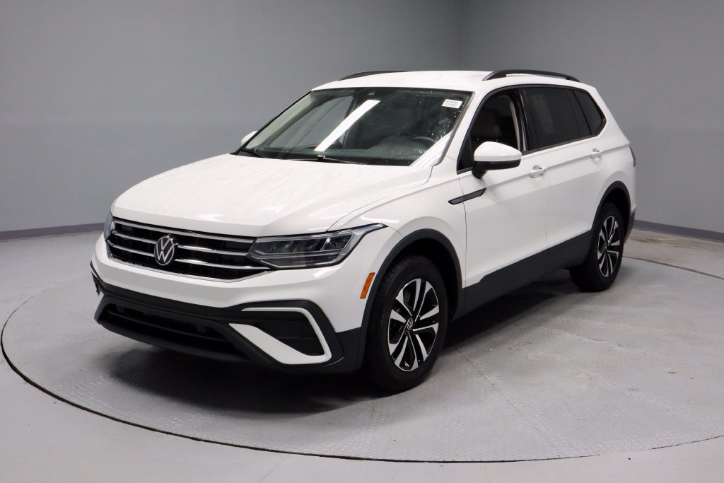Used 2024 Volkswagen Tiguan S AWD/4WD image 7
