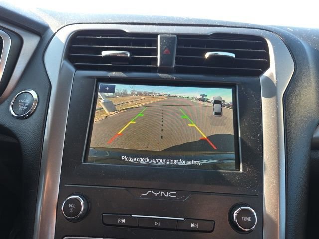 Certified 2020 Ford Fusion SE image 30