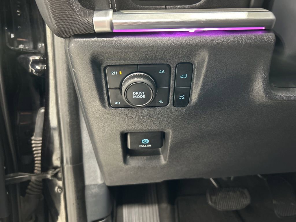 Certified 2025 Ford Expedition Platinum image 13