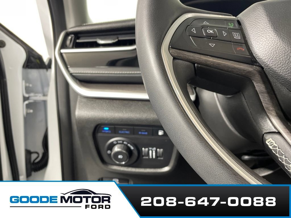 Used 2024 Jeep Grand Cherokee Limited 4xe AWD/4WD image 13