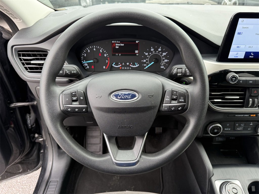 Certified 2022 Ford Escape SE w/ SE Sport Appearance Package image 23