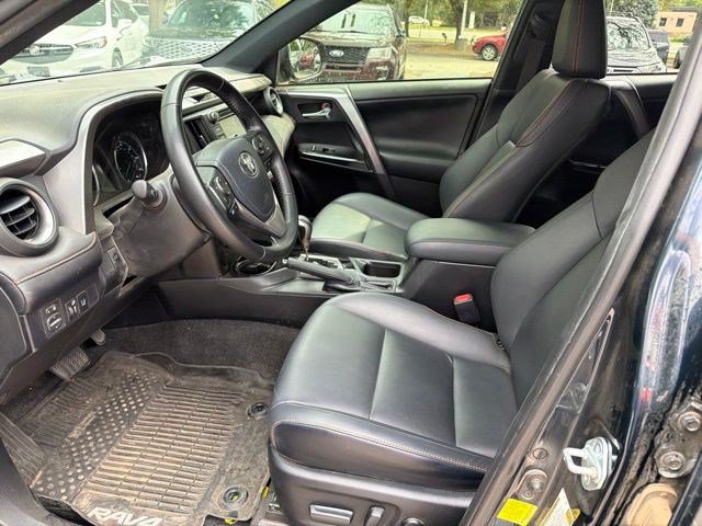 Used 2017 Toyota RAV4 SE AWD/4WD image 17
