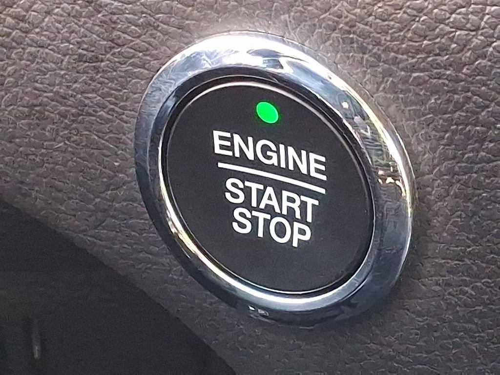 Certified 2024 Ford Edge Titanium image 23