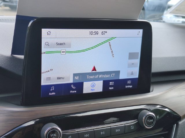 Certified 2020 Ford Escape Titanium AWD/4WD image 21
