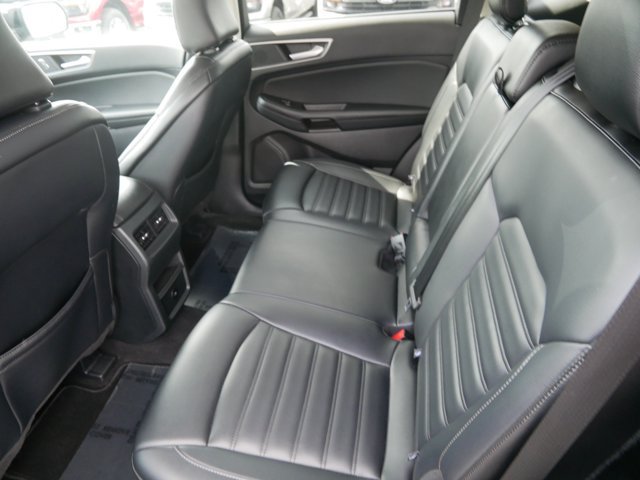 Certified 2024 Ford Edge SEL AWD/4WD image 8