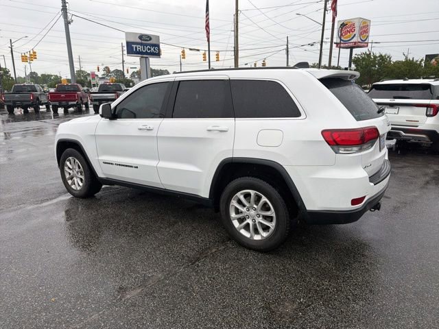 Used 2022 Jeep Grand Cherokee Laredo E w/ Security & Convenience Group AWD/4WD image 5