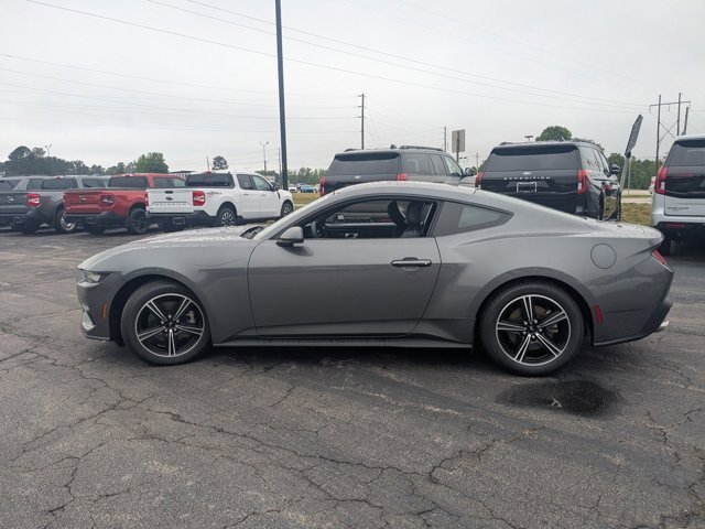 Certified 2024 Ford Mustang Coupe RWD image 7