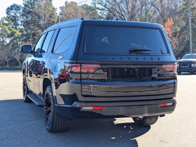 Used 2024 Jeep Wagoneer Series II image 6