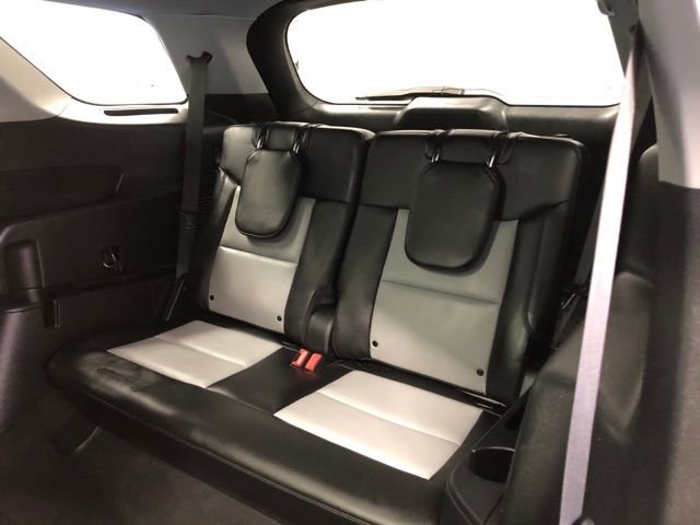 Certified 2022 Ford Explorer XLT w/ Equipment Group 202A image 30