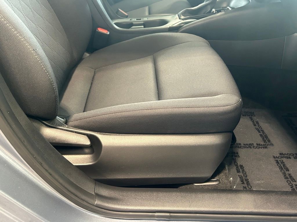 Used 2024 Toyota Corolla LE image 25