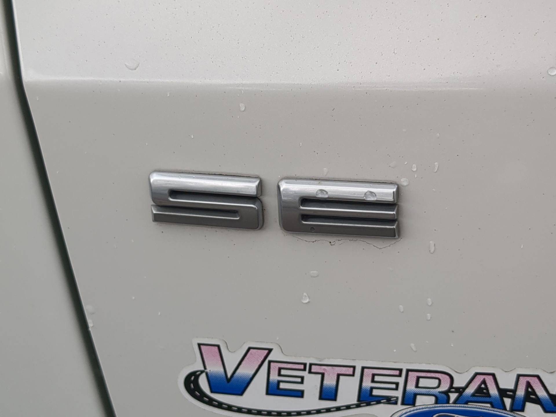 Certified 2020 Ford Escape SE image 39