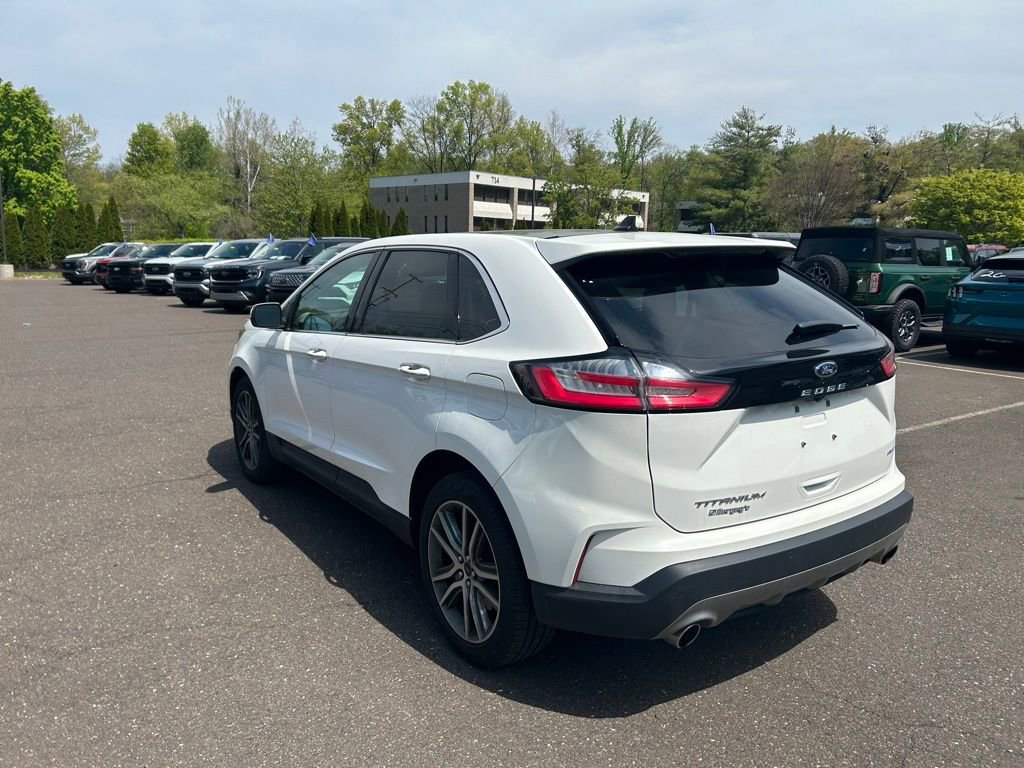 Certified 2023 Ford Edge Titanium AWD/4WD image 5
