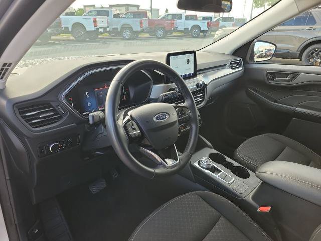 Certified 2024 Ford Escape Active AWD/4WD image 16