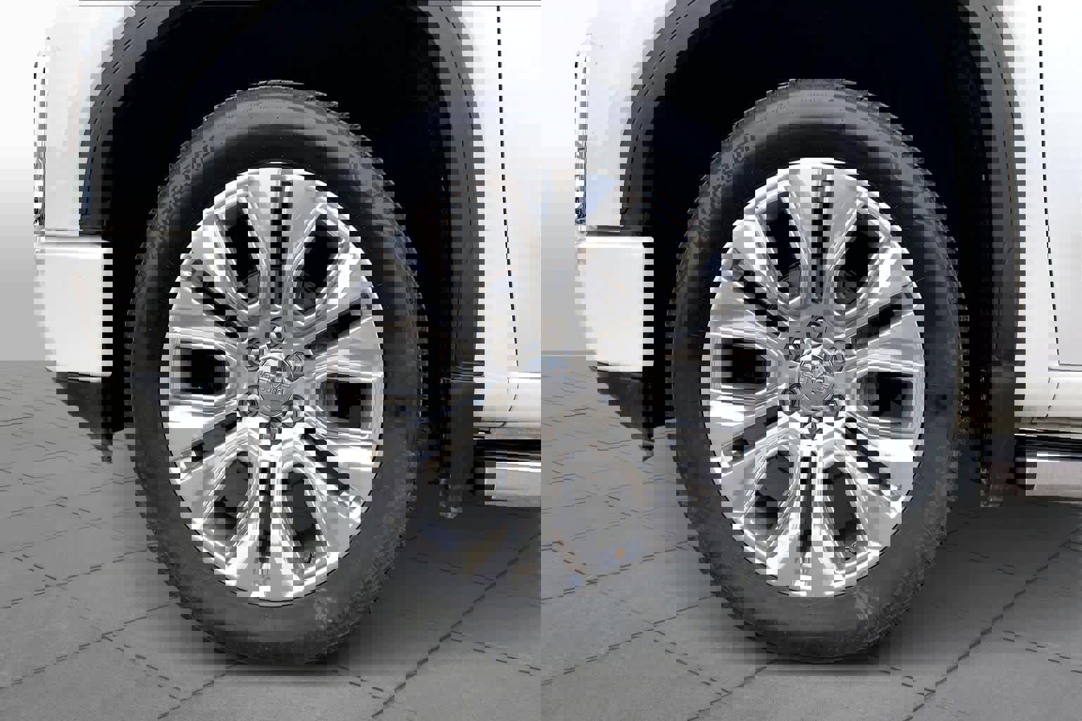 Used 2020 GMC Sierra 1500 Denali w/ Denali Ultimate Package image 13