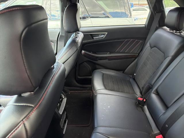 Certified 2022 Ford Edge ST-Line AWD/4WD image 7