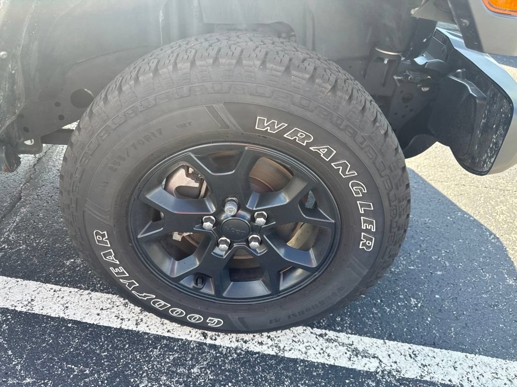 Used 2022 Jeep Wrangler Unlimited Sport AWD/4WD image 38