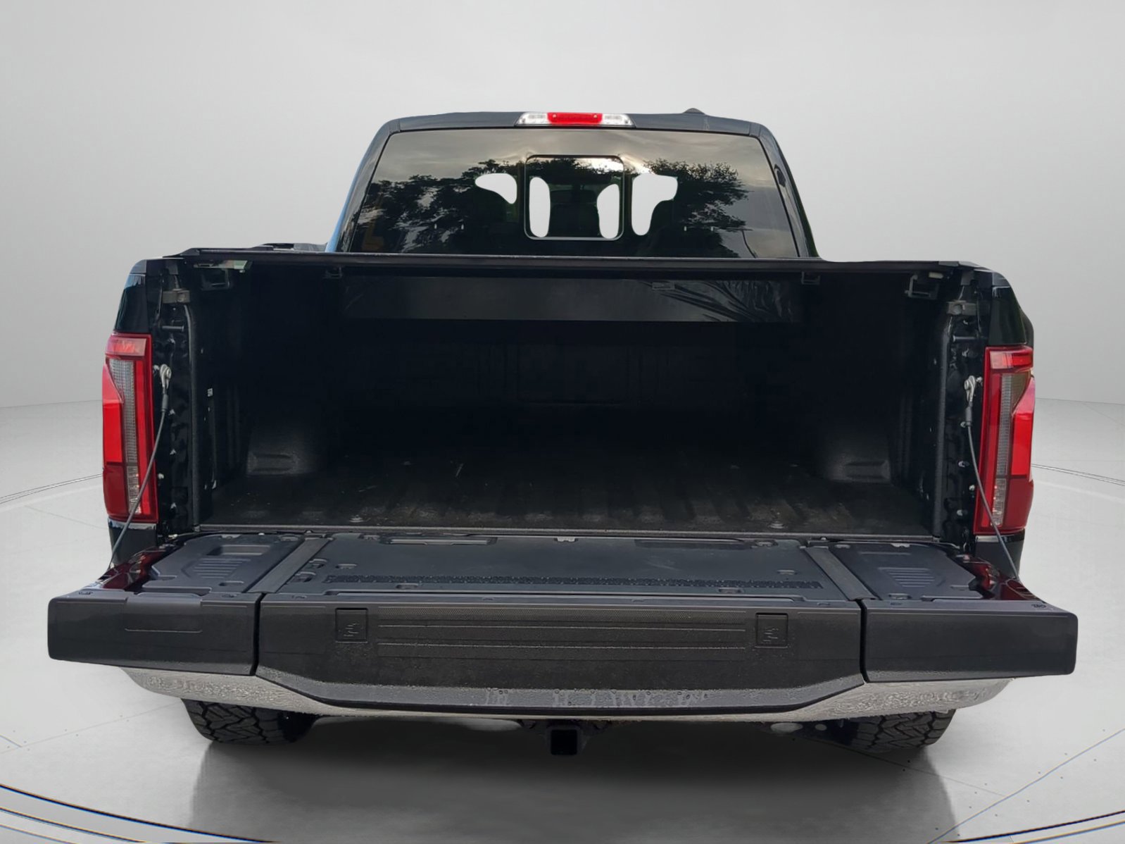 Certified 2025 Ford F150 Lariat w/ Equipment Group 502A High AWD/4WD image 46